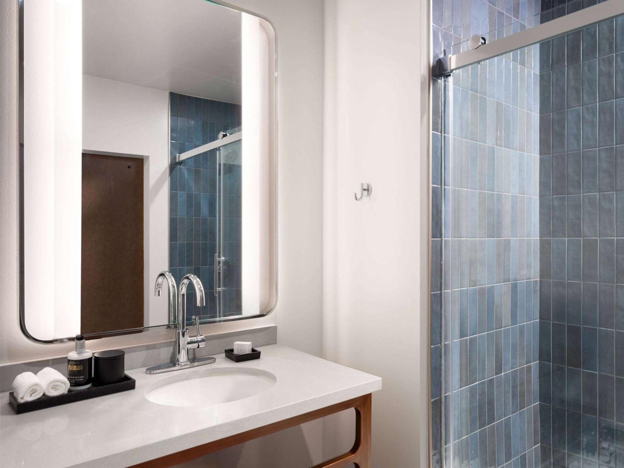 Origin Kansas City Riverfront, A Wyndham Hotel Kültér fotó